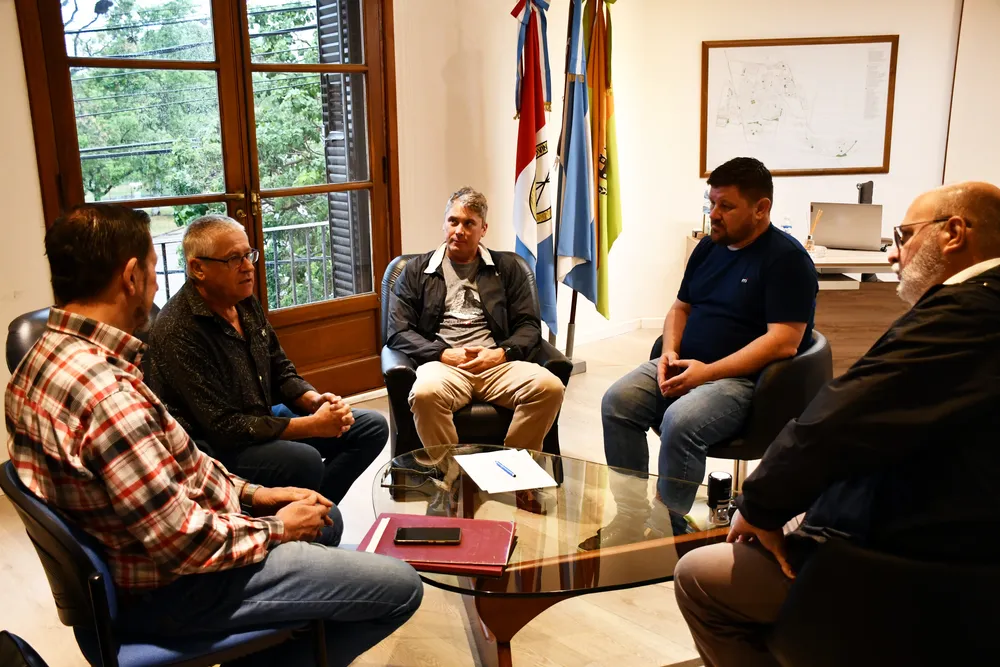 Firma_convenio_renovación_comodato_sede_Los_Pumas_Cooperadora_policial2