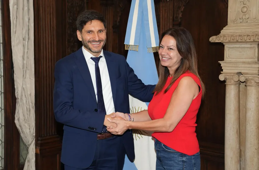 Maximiliano Pullaro y Sandra Pettovello