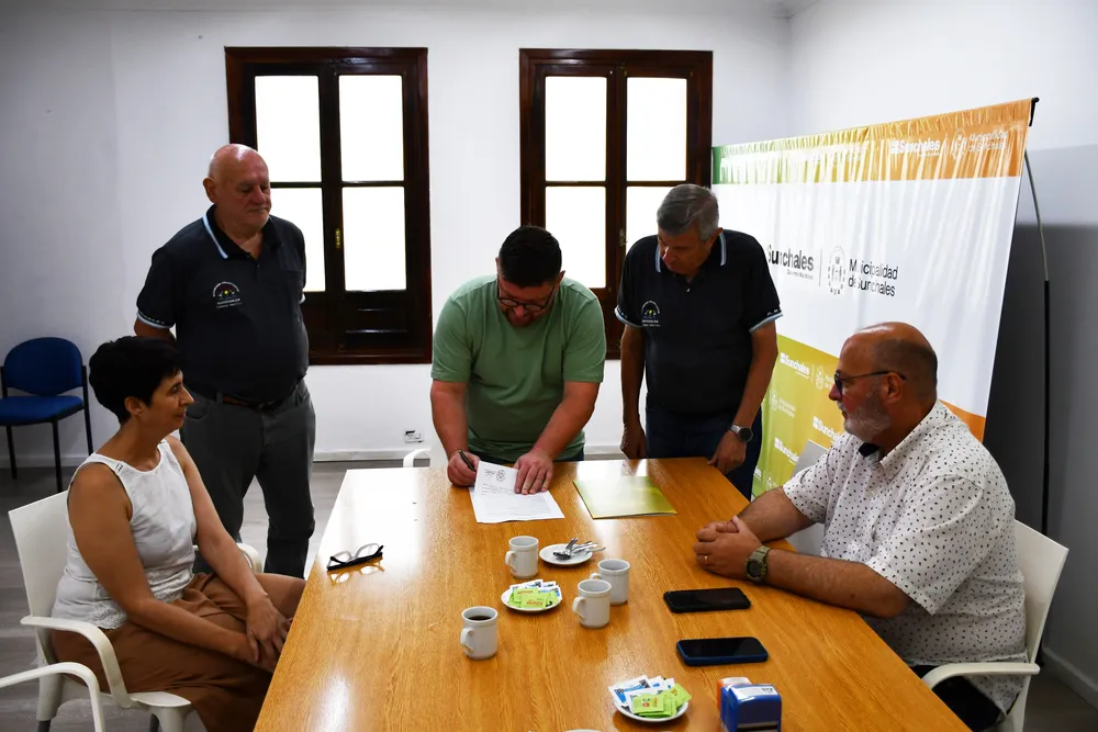 Se renueva, por el término de un año, el aporte económico a Bomberos