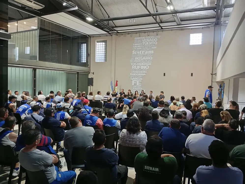 WhatsApp Image 2025-12-04 at 2.45.10 PM