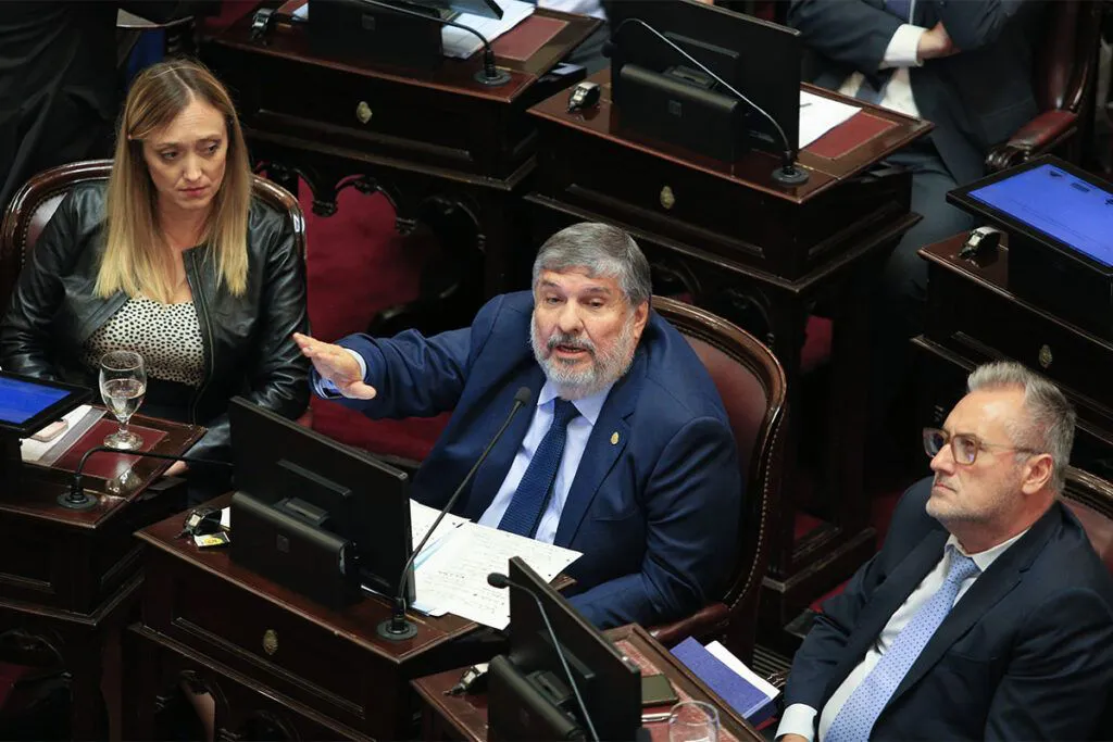 mayans-en-congreso-foto-na-1024x683