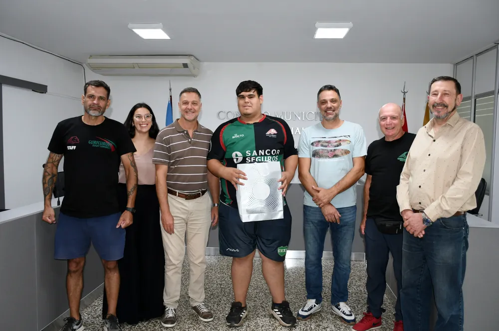 Beca "Chente Cipolatti" a Maximiliano Rojas
